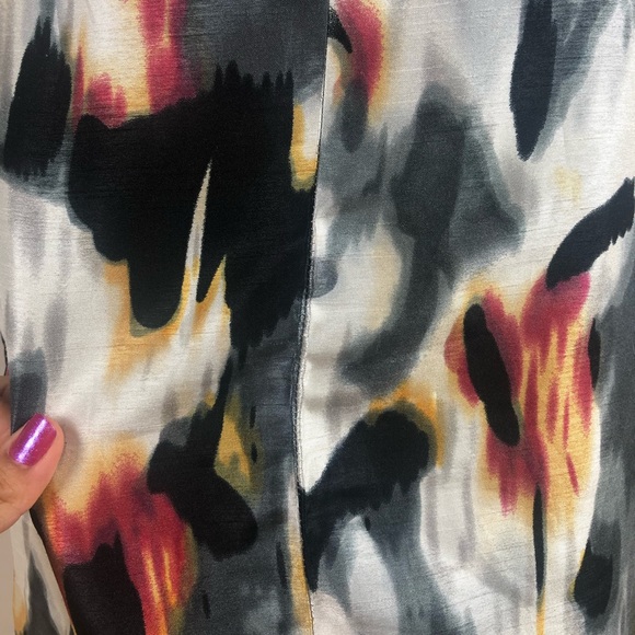 Colorful abstract dress - Picture 7 of 8